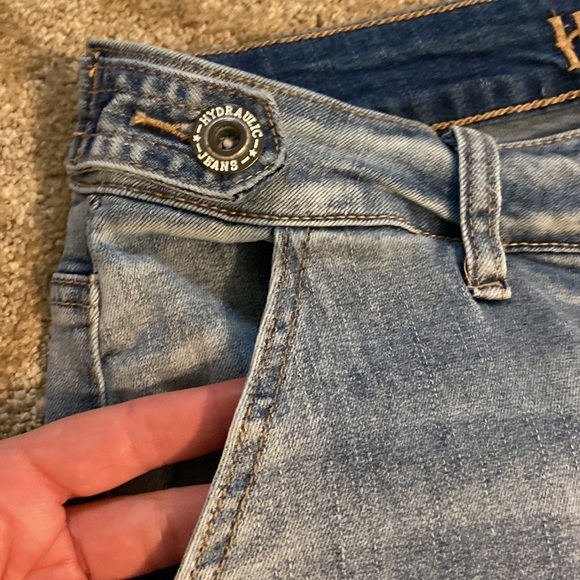 Hydraulic | High rise, wide freyed bottoms - Picture 5 of 14